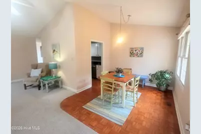 207 Lakemere Drive, New Bern, NC 28562 - Photo 10