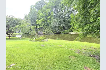 207 Lakemere Drive, New Bern, NC 28562 - Photo 6
