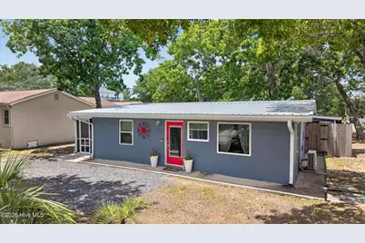 105 NE 3rd Street, Oak Island, NC 28465 - Photo 6