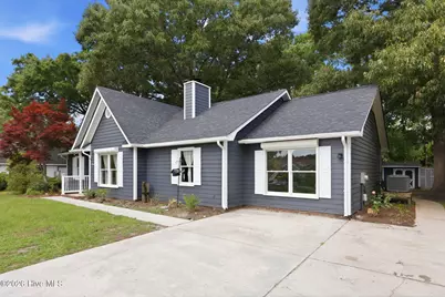 552 Swansboro Loop Road, Swansboro, NC 28584 - Photo 1