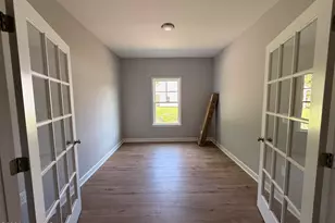 3726 Chatsworth Dr, La Grange, NC 28551 - Photo 6