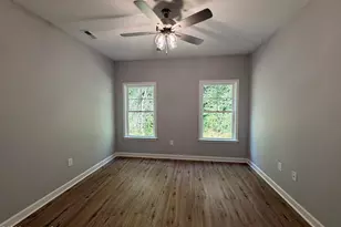 3726 Chatsworth Dr, La Grange, NC 28551 - Photo 8