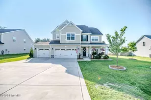158 Enfield Dr, Carthage, NC 28327 - Photo 1