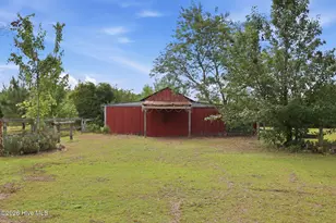 3148 Lewis Haddock Rd, Grifton, NC 28530 - Photo 8