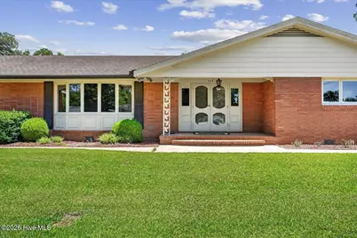 704 E Forest Hill Drive, Goldsboro, NC 27534 - Photo 4
