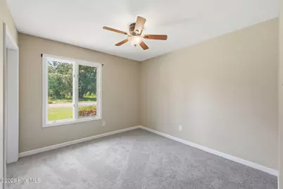807 Clipper Court, New Bern, NC 28560 - Photo 14