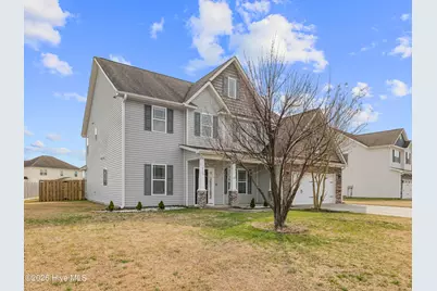 418 Oldtowne Street, Jacksonville, NC 28546 - Photo 2