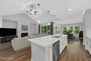 424 Beaumont Oaks Dr, Wilmington, NC 28411 - Photo 6