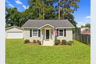 307 McKenzie Street, Whiteville, NC 28472 - Photo 1