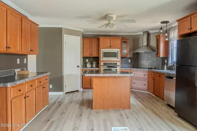 229 Gold Finch Circle, Cameron, NC 28326 - Photo 10