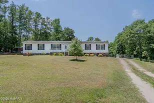 229 Gold Finch Cir, Cameron, NC 28326 - Photo 4