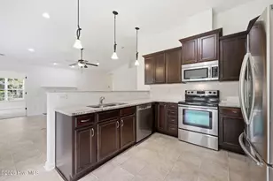 104 Shamrock Cir, Greenville, NC 27834 - Photo 10