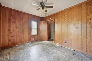 1502 Parker St, Kinston, NC 28501 - Photo 8