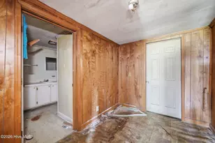 1502 Parker St, Kinston, NC 28501 - Photo 10