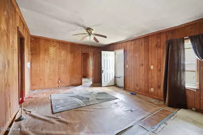 1502 Parker Street, Kinston, NC 28501 - Photo 4