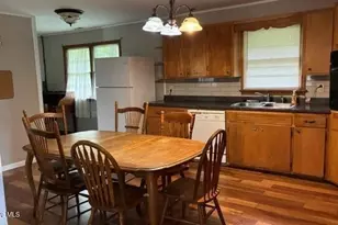 17 Moore St, Andrews, NC 28901 - Photo 4