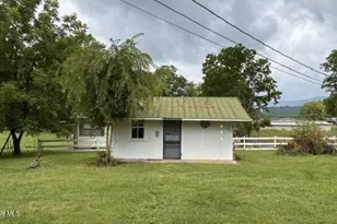 17 Moore St, Andrews, NC 28901 - Photo 22