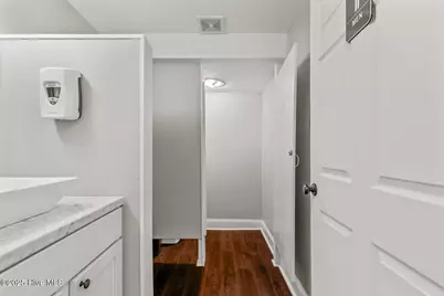 1923 Lejeune Boulevard, Jacksonville, NC 28546 - Photo 36