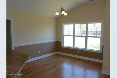 300 Sun Street, Richlands, NC 28574 - Photo 10