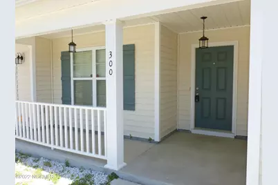300 Sun Street, Richlands, NC 28574 - Photo 2