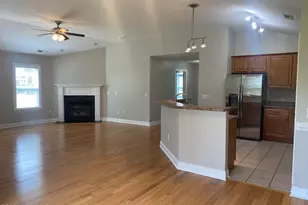 300 Sun St, Richlands, NC 28574 - Photo 4