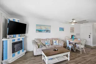 1707 Carolina Beach Ave N, Carolina Beach, NC 28428 - Photo 20