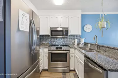 1707 Carolina Beach Avenue N #Apt 1h, Carolina Beach, NC 28428 - Photo 12