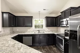 805 Cross Wind Ct, Sneads Ferry, NC 28460 - Photo 8