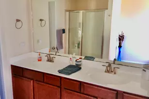 204 Messenger Ct, Jacksonville, NC 28546 - Photo 8