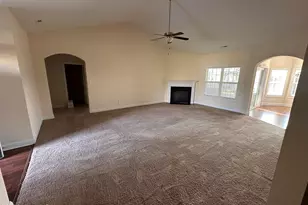 204 Messenger Ct, Jacksonville, NC 28546 - Photo 4