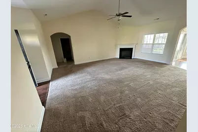204 Messenger Court, Jacksonville, NC 28546 - Photo 6