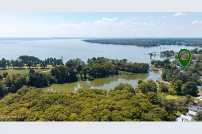 221 E Water Street, Edenton, NC 27932 - Photo 2