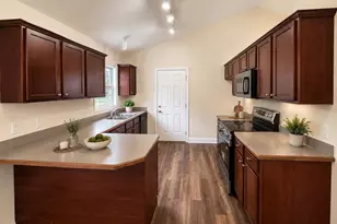2743 Ruth Evans Dr, Grimesland, NC 27837 - Photo 6