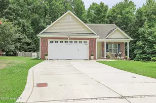 109 Foxberry Pl, Jacksonville, NC 28540 - Photo 1