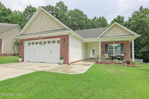 109 Foxberry Pl, Jacksonville, NC 28540 - Photo 4