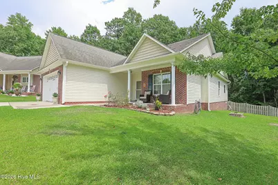 109 Foxberry Place, Jacksonville, NC 28540 - Photo 6