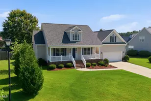 235 Venturi Dr, New Bern, NC 28560 - Photo 1