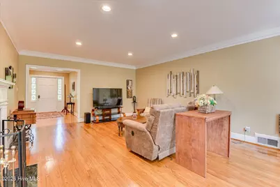 708 Oberlin Road, Augusta, GA 30909 - Photo 12