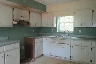 2215 Walden Dr, Augusta, GA 30904 - Photo 4