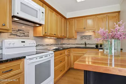 111 N Wedgewood Drive, Washington, NC 27889 - Photo 18