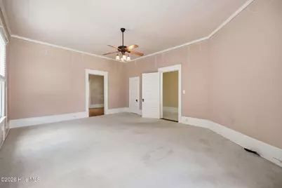 401 N Market Street, Washington, NC 27889 - Photo 42