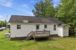 1402 Lockwood Rd, Kinston, NC 28501 - Photo 28