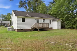 1402 Lockwood Rd, Kinston, NC 28501 - Photo 30
