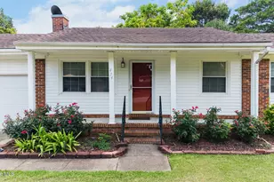 414 Thomas Dr, Jacksonville, NC 28546 - Photo 2
