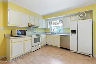 414 Thomas Dr, Jacksonville, NC 28546 - Photo 10