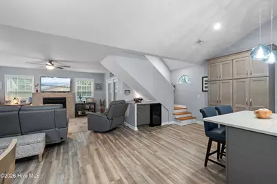 1737 Rosebay Court SW, Ocean Isle Beach, NC 28469 - Photo 10