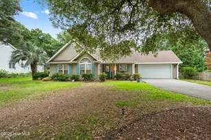 1737 Rosebay Ct SW, Ocean Isle Beach, NC 28469 - Photo 2