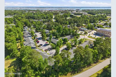 600 N 35th Street #1203, Morehead City, NC 28557 - Photo 36