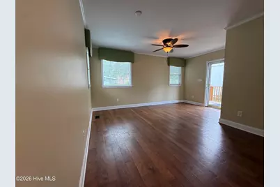 304 E Woodall Street, Smithfield, NC 27577 - Photo 16