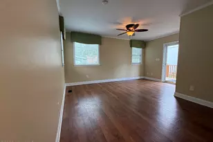 304 E Woodall St, Smithfield, NC 27577 - Photo 16